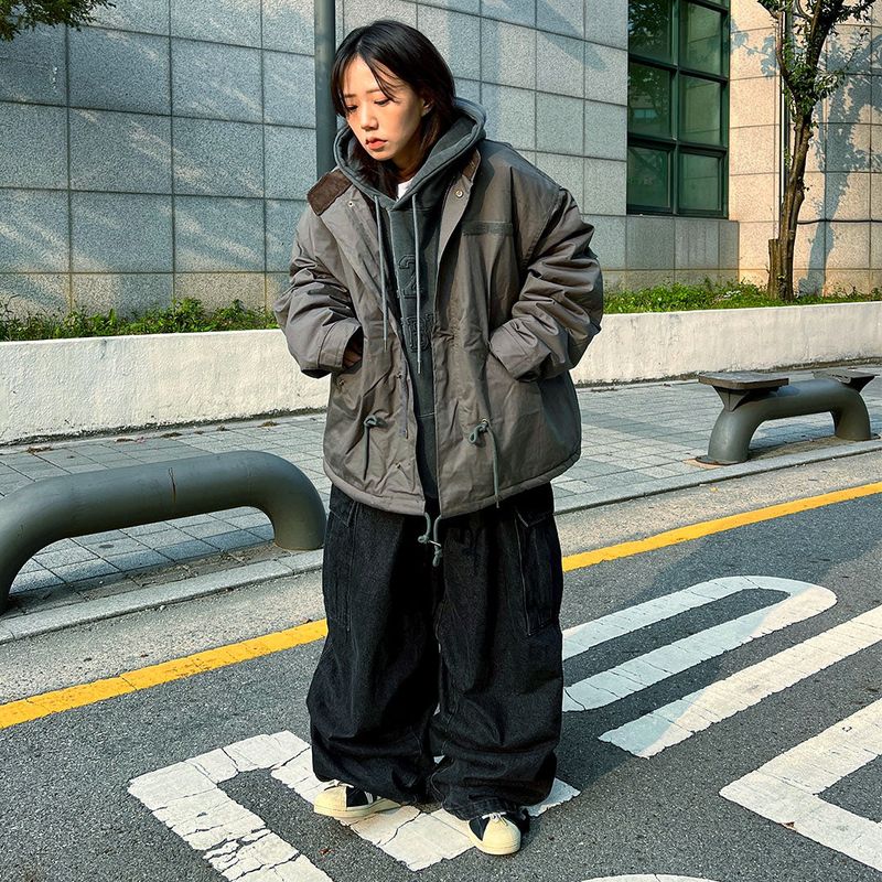 a woolly dumbbell short parka