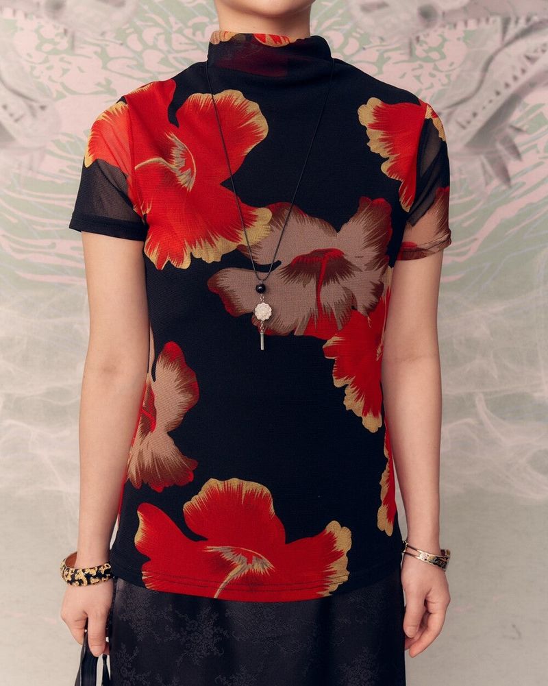 美愛桃源 chrysanthemum (菊花) necklace