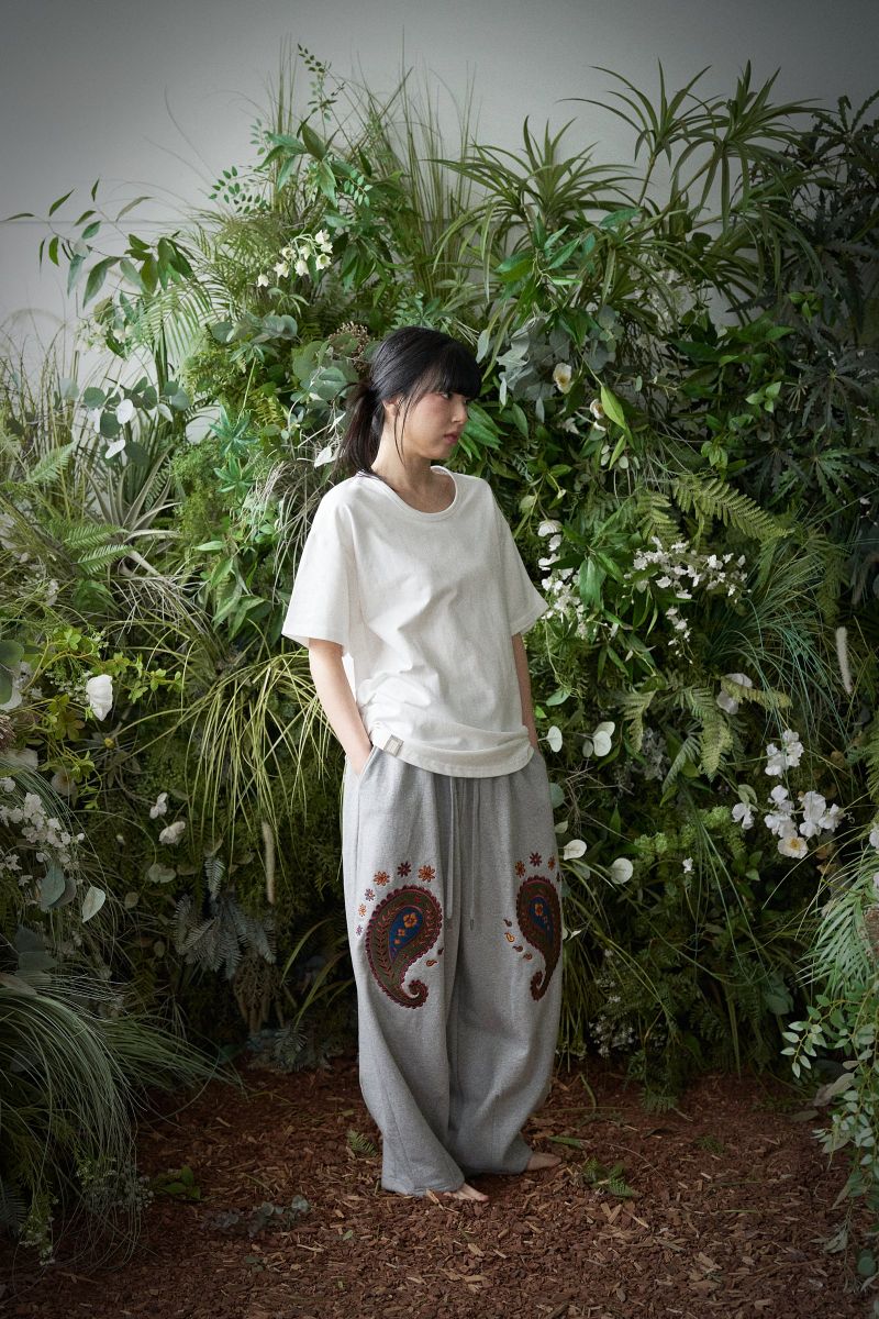 ESSENTIAL PLEAT U-NECK 1/2 TEE (Off-White)