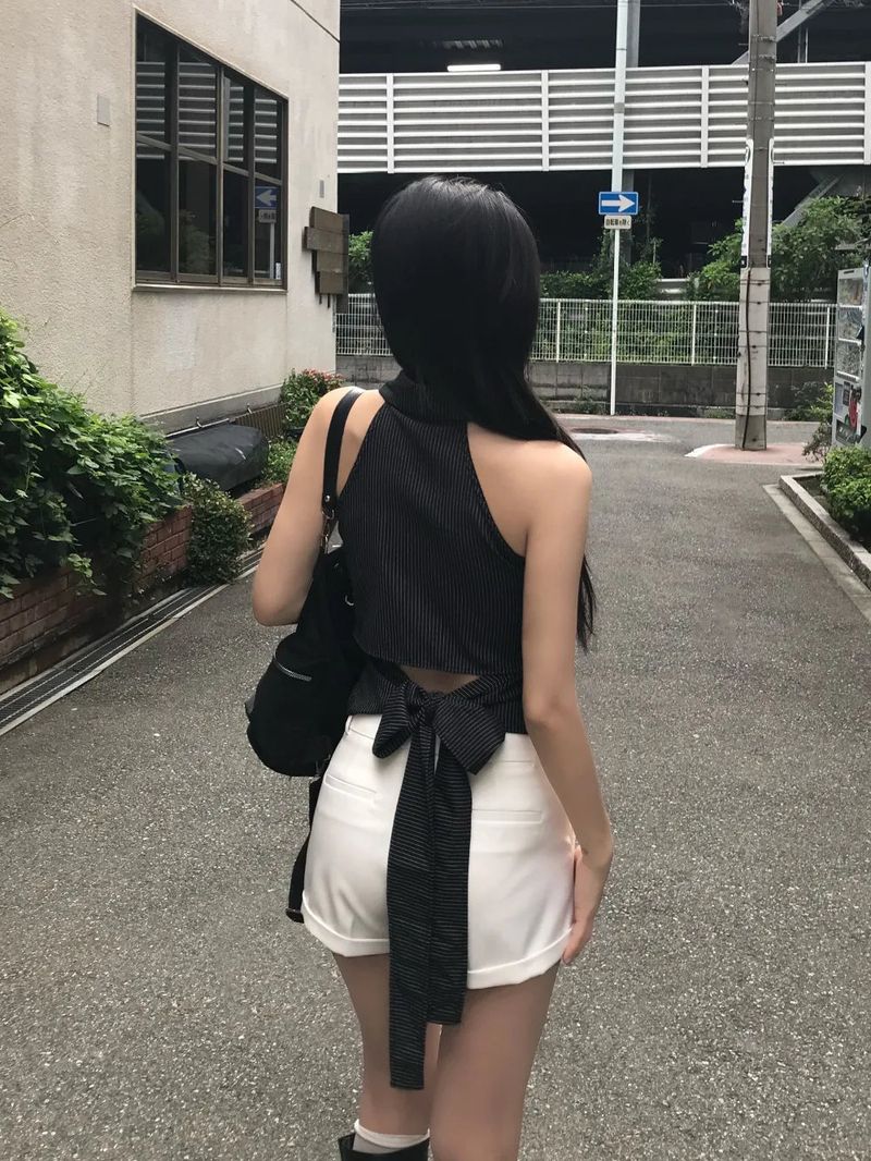 Niel Stripe Backless Halter Collar Shirt