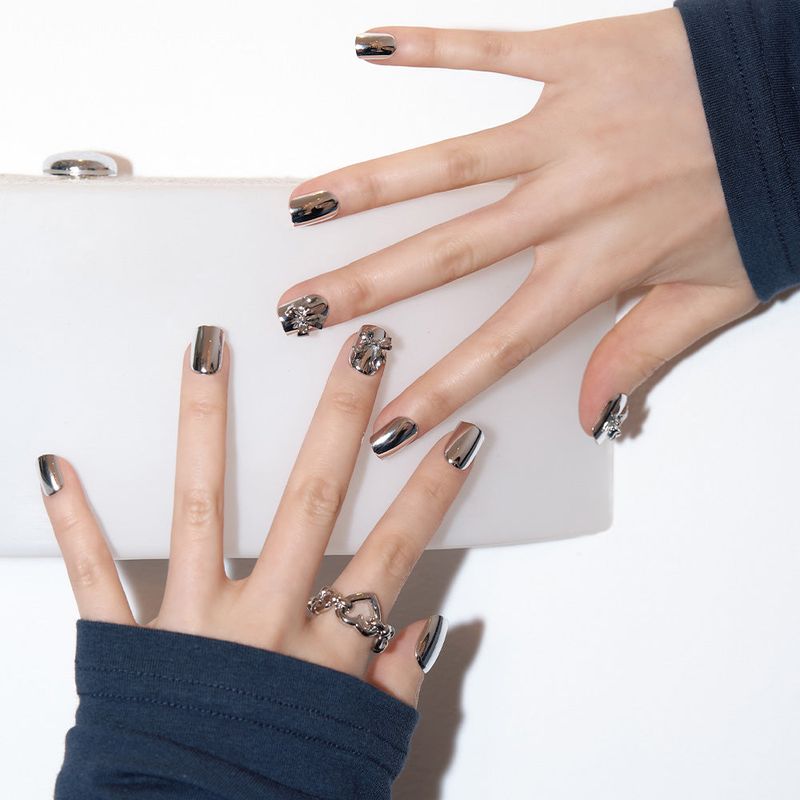 MUZMAK Reusable Glam Design Nail Tip Risky(Short)