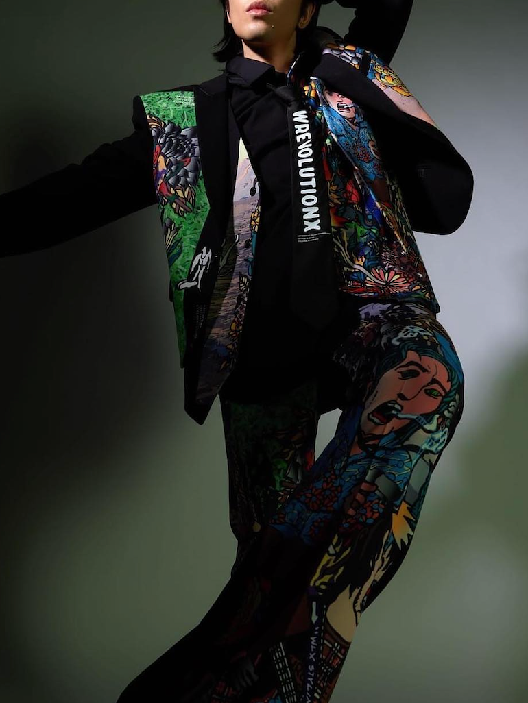 Comics Suit