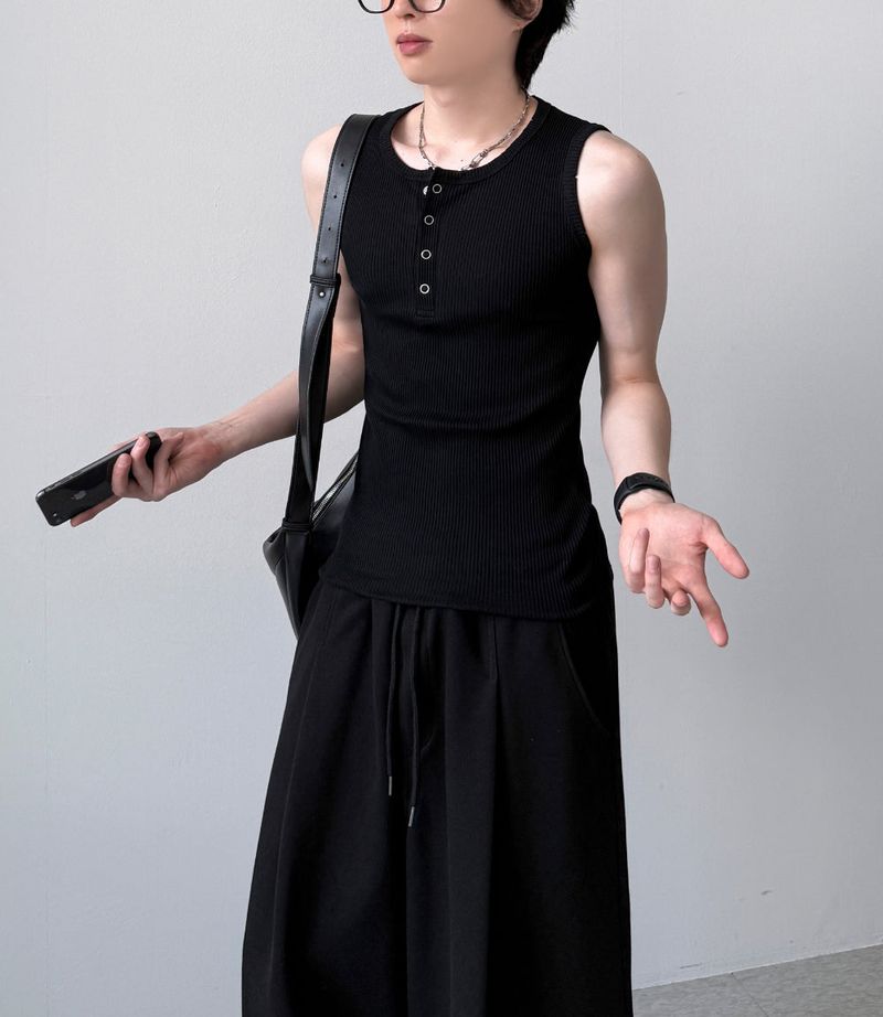 Bertin Henley-Neck Sleeveless