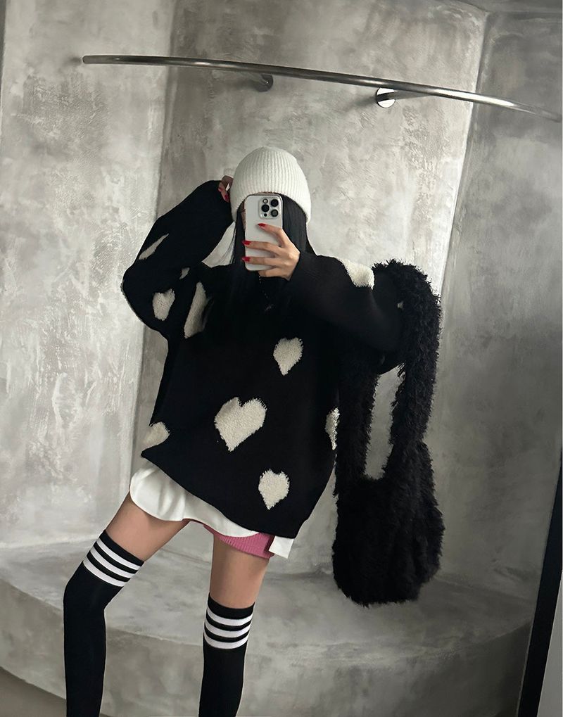 heart pattern loose fit knitwear
