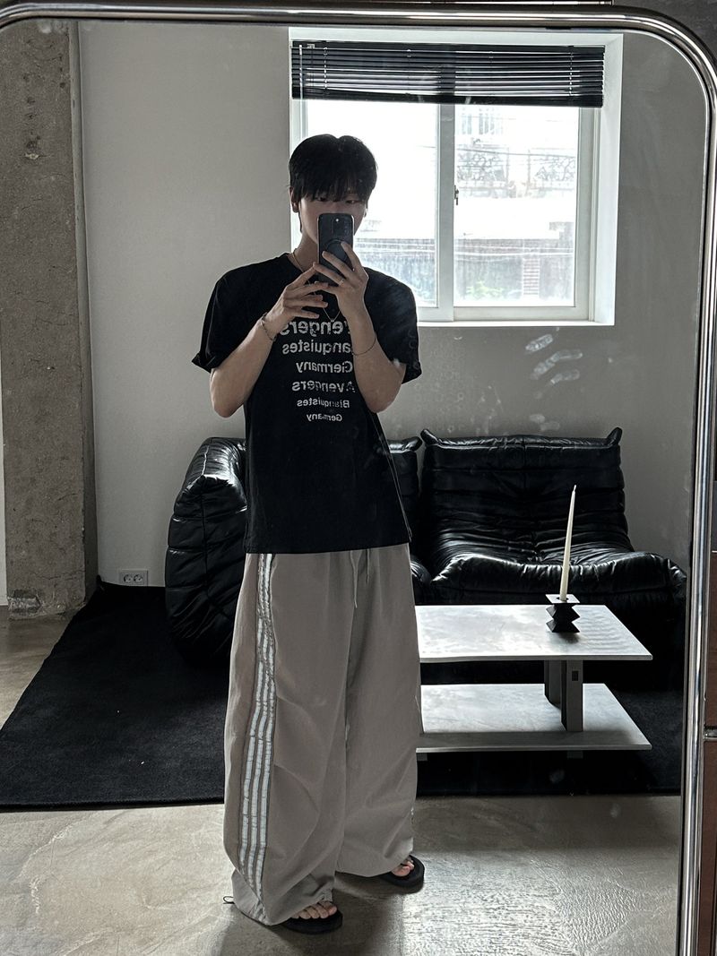 Vein Nylon Track Wide Pants