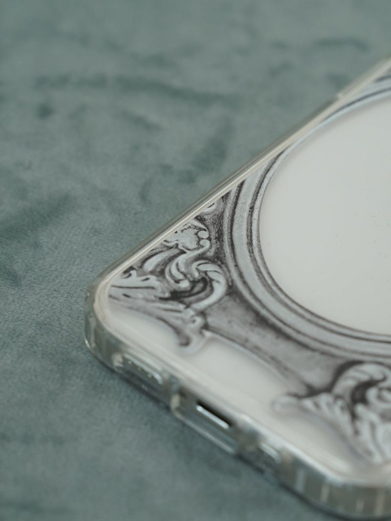 [MADE] frame jelly hard phone case (silver)