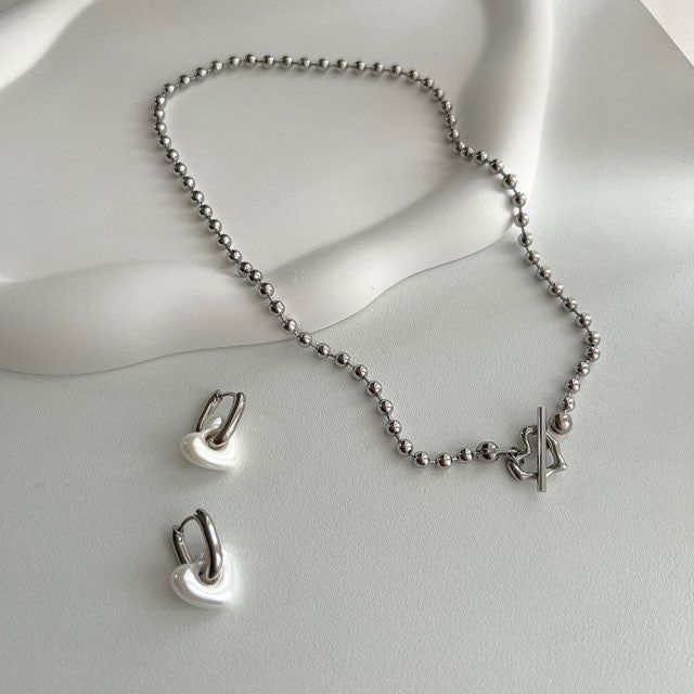 cho Ball Chain Heart Bold Daily Look Choker Short Necklace