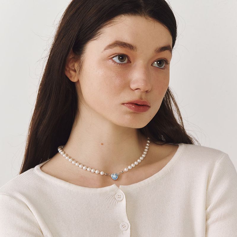 OVT-U(オーブイティーユー)の「Rose Lock Pearl Choker (2colors)(Accessories)」