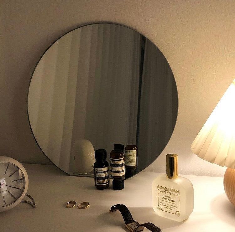 ラウンドミラー / Round Mirror