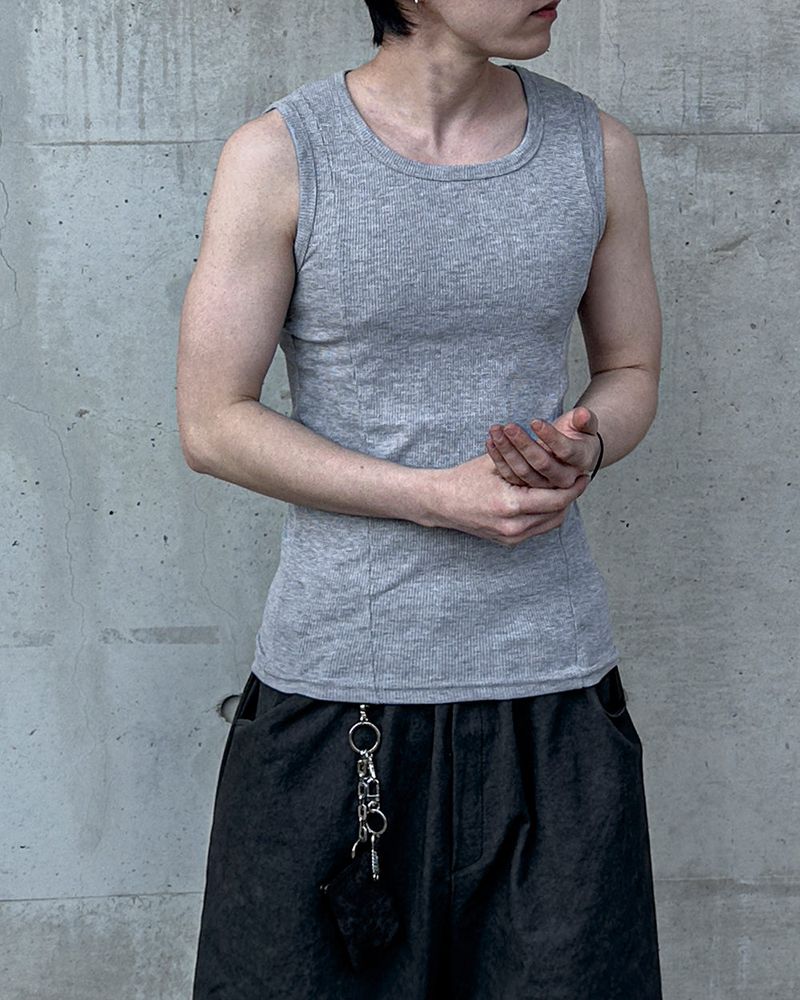 Cutting Line Ribbed Sleeveless Top