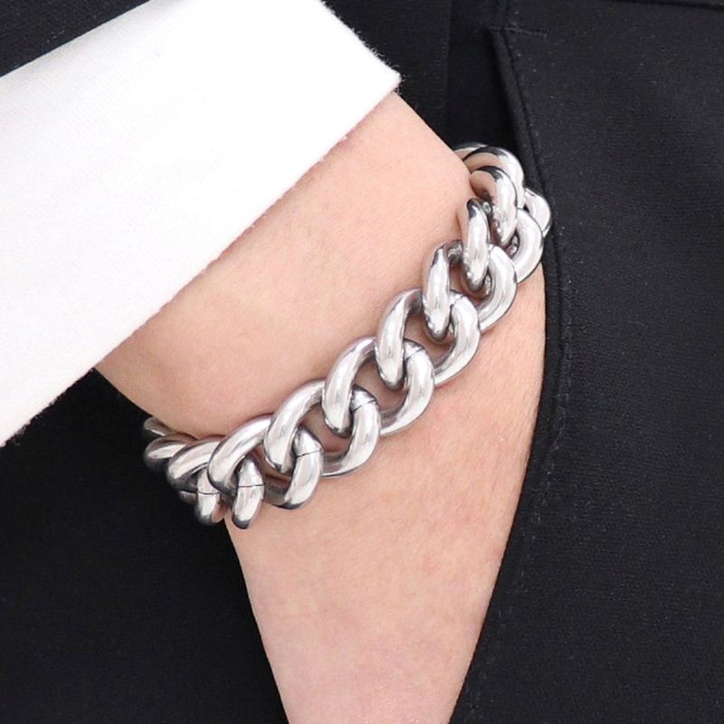 BASSCLEF（ベースクレフ）の「a thick chain bracelet_CLEF OG NO.4 BRC（Accessories）」