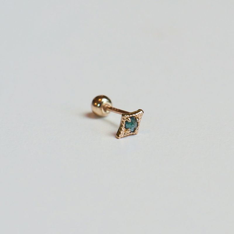 [シングルピアス] 14K ゴールドグリーンピアス