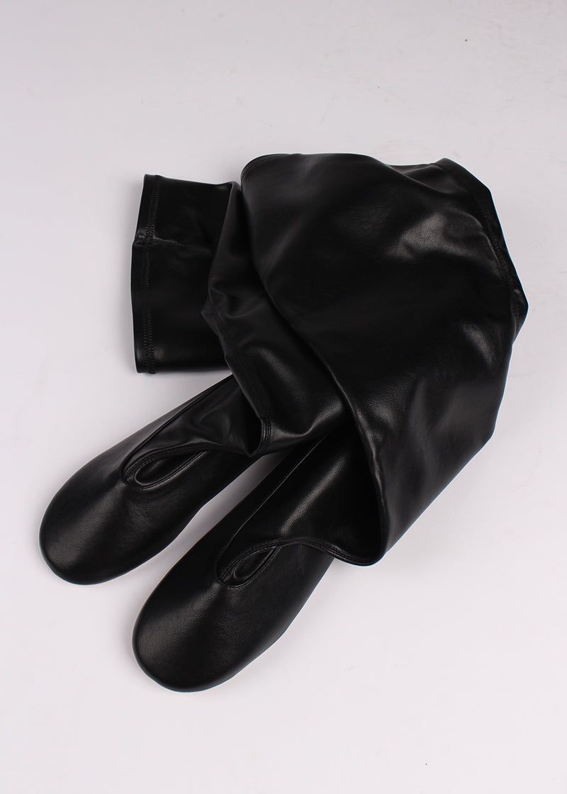 THIGH HIGH FLAT BOOTS