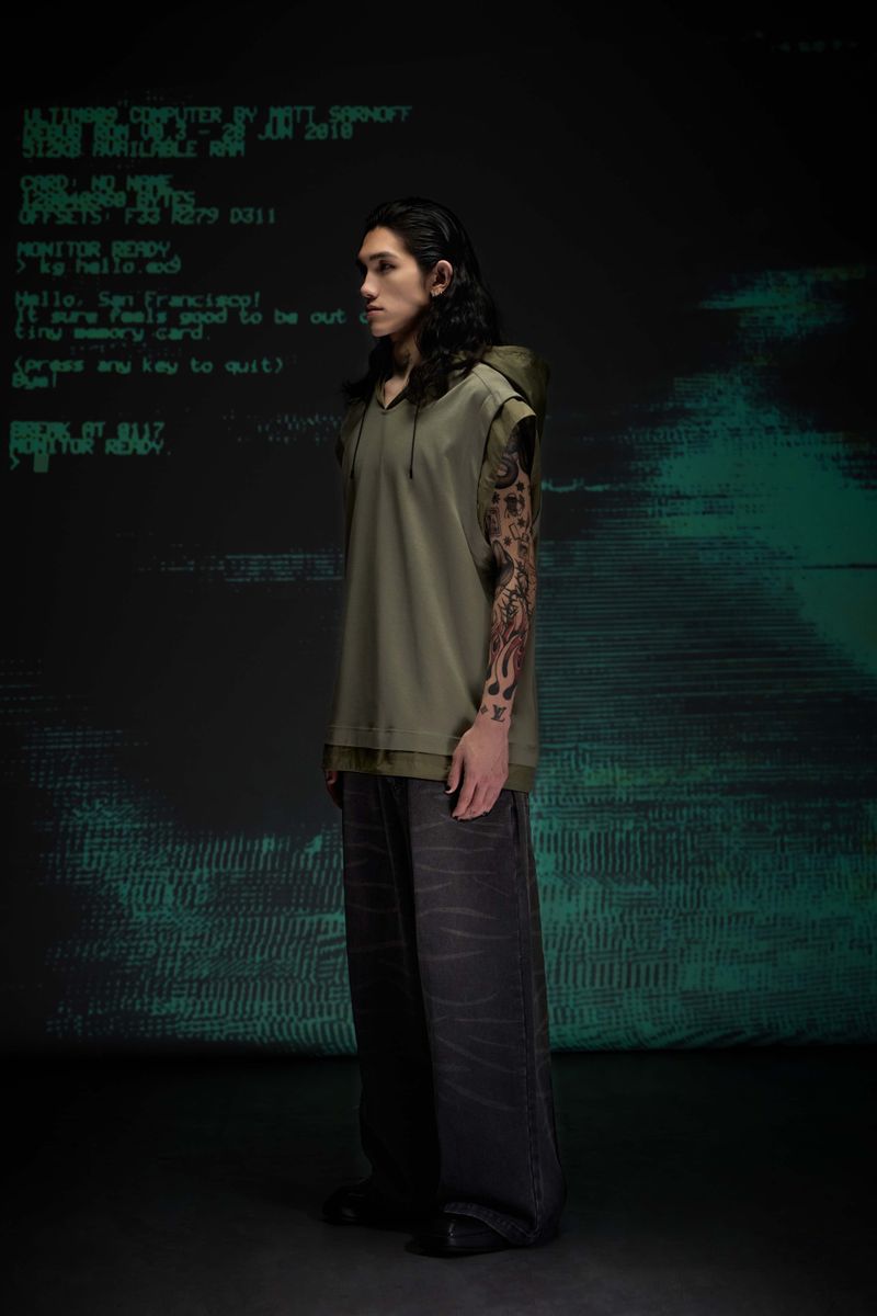 Splice Hooded Vest