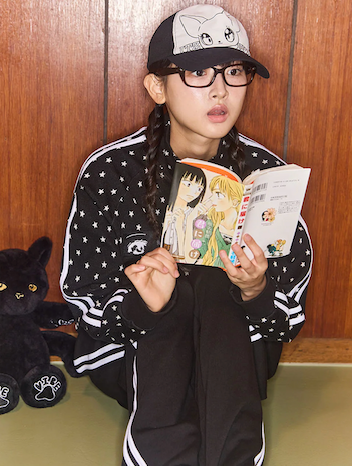 CAT GIRL EYE TRACK JACKET