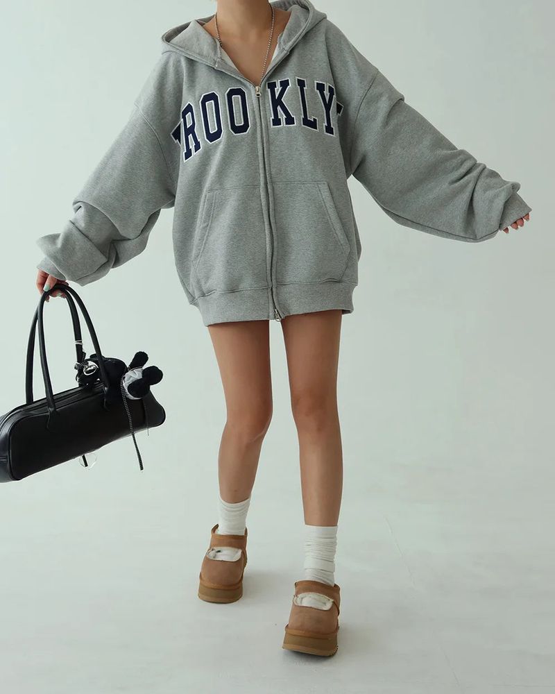 [UNISEX] Lettering Patch Two-Way Oversized Hoodie Zip-Up
