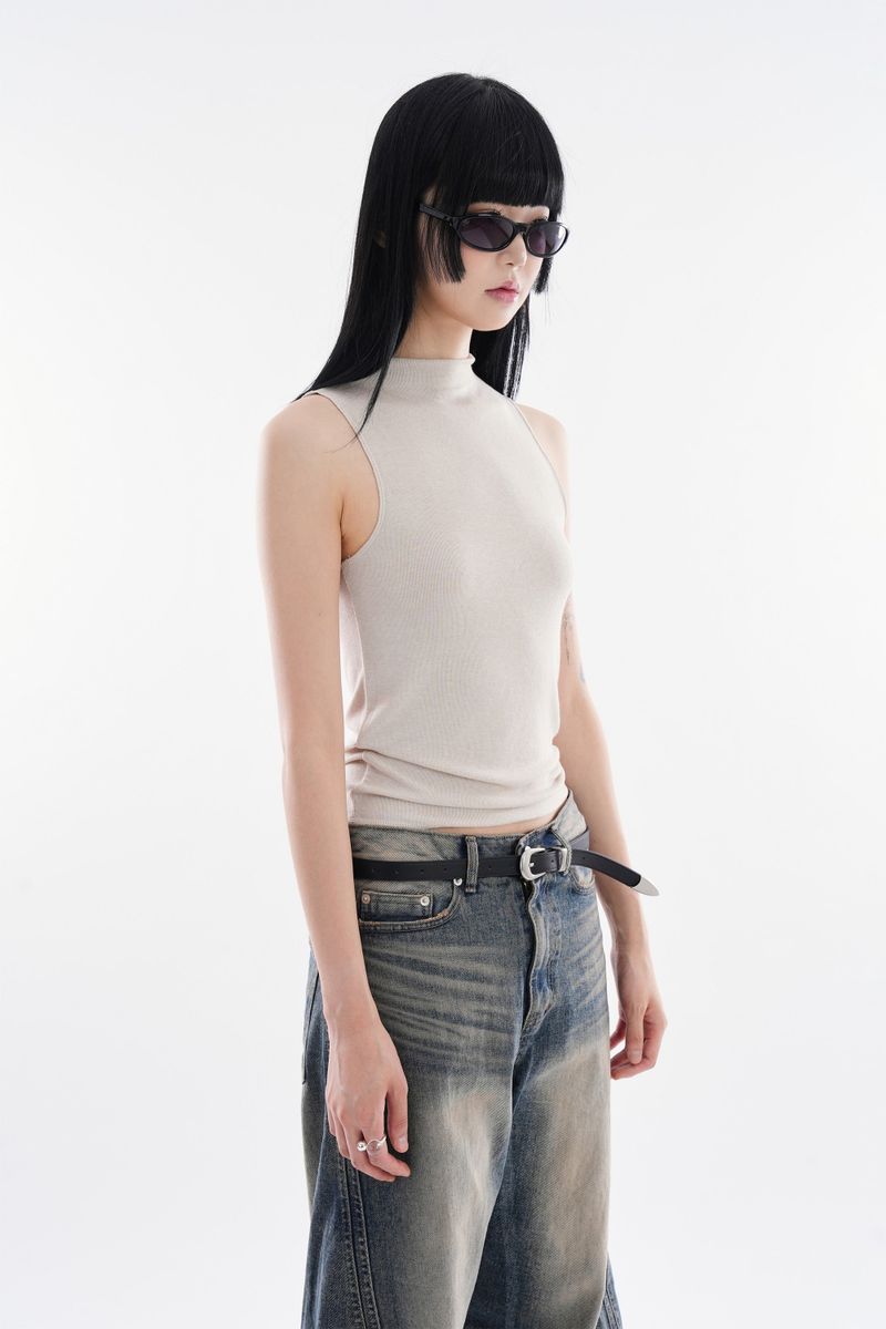Raucohouse（ラウコハウス）の「Bambi high-neck sleeveless top（Tops）」