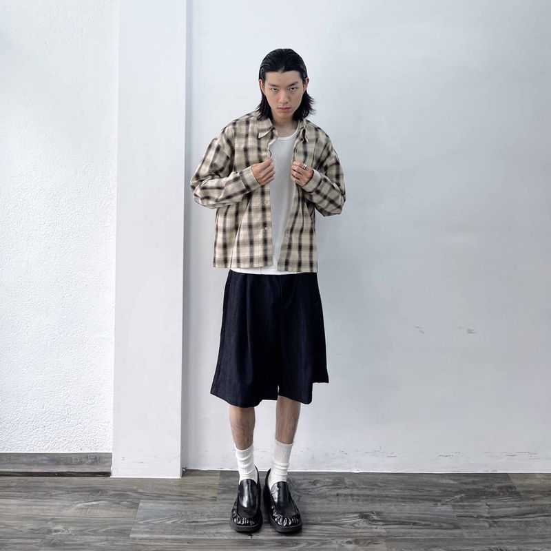 Retro Cropped Plaid Shirt