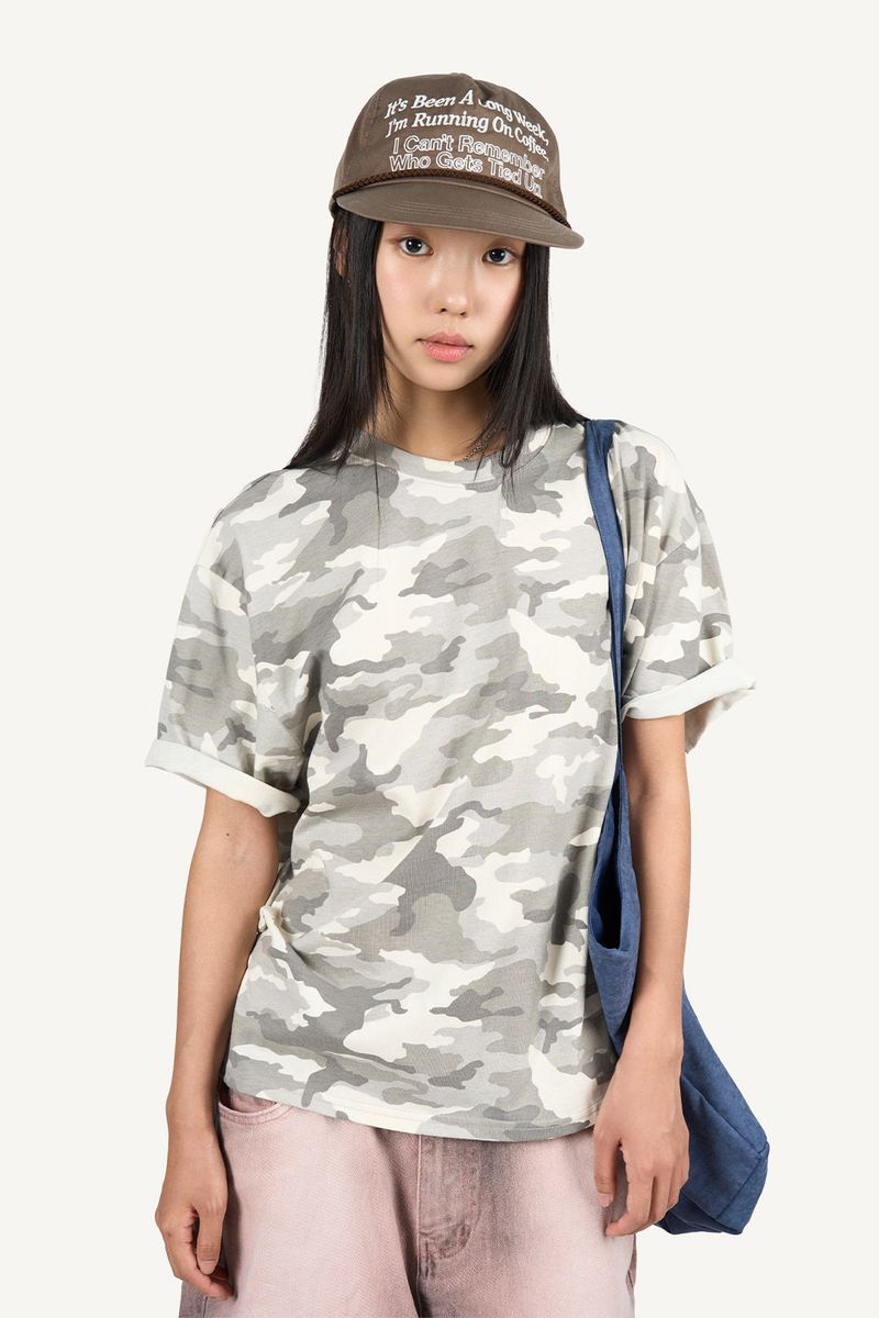 Raucohouse（ラウコハウス）の「Camo print oversized t-shirt（Tops）」