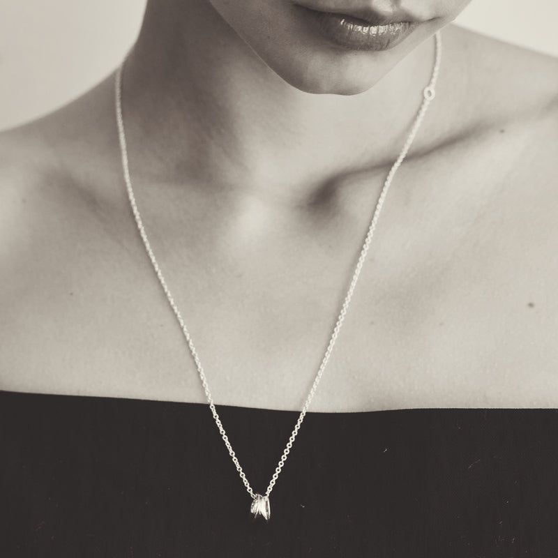 FLIT(フィリット)の「SAND DUNE NECKLACE (S) (SILVER)(Accessories)」