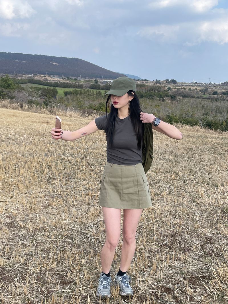 Y2K mini skirt