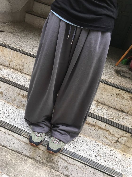 BAON（バオン）の「[unisex] Tay Balloon Wide Training Jogger Pants（Pants）」