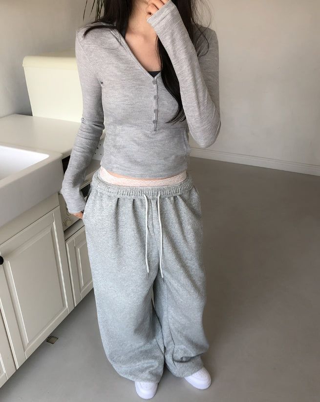 Grainy Wide Training Pants
