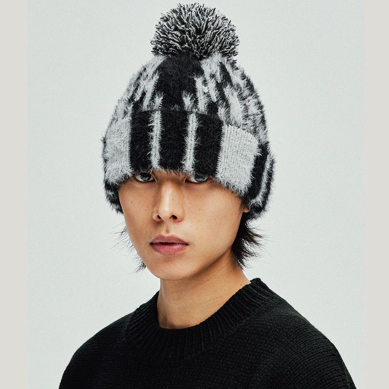 navajo pattern beanie black