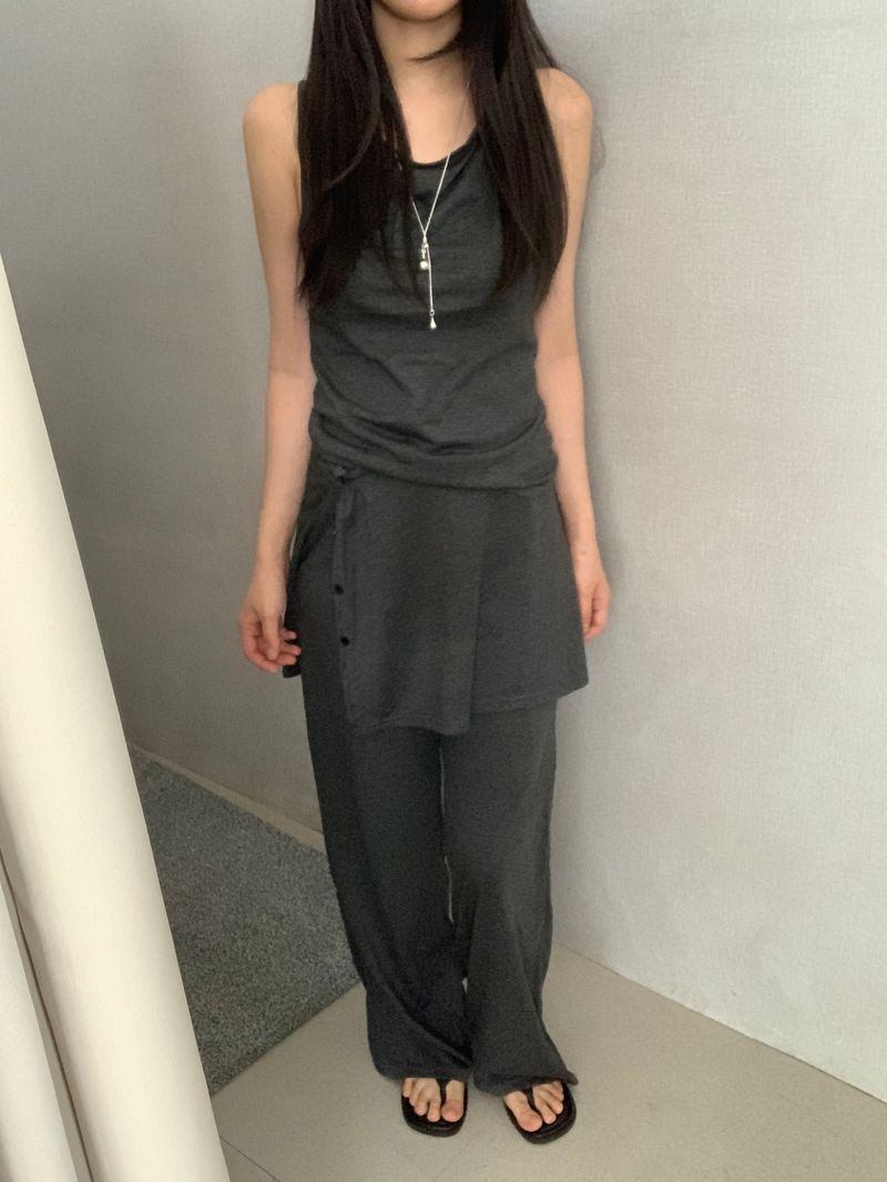 [set] Willow Drape Sleeveless Top &   Elastic-Waist Skirt-Pants Set