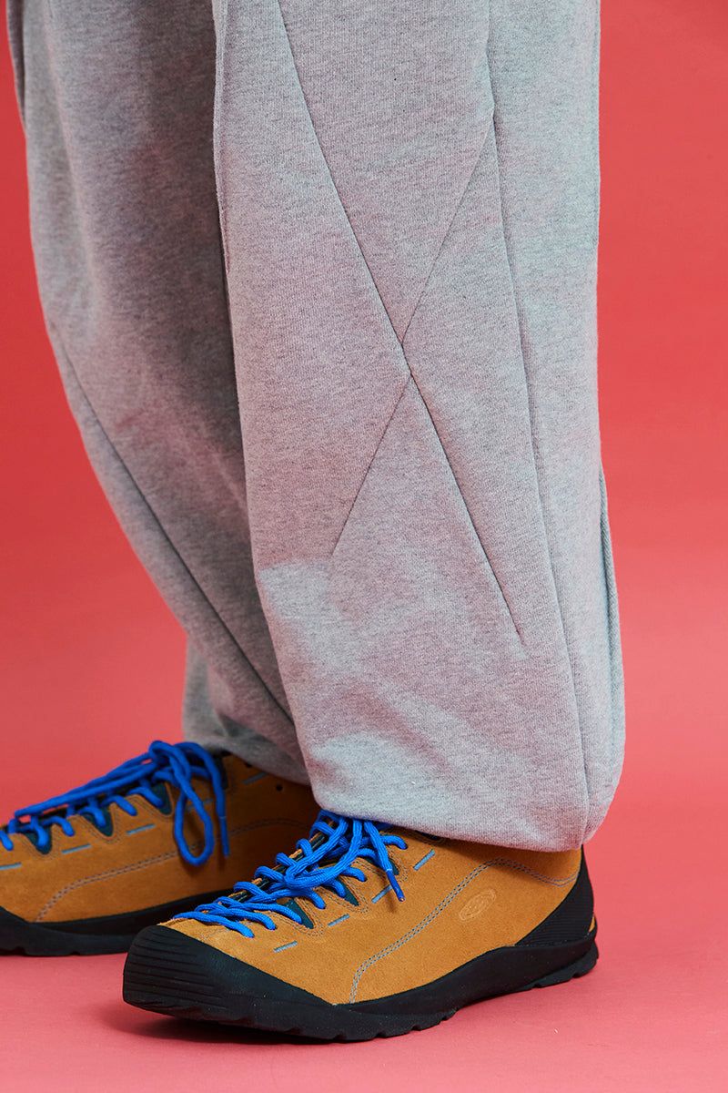 DART SWEATPANTS / GREY