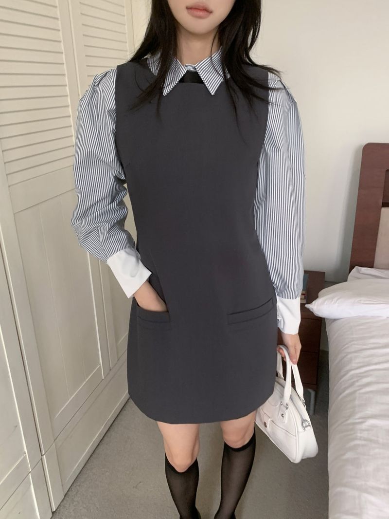 Classic Mae Simple Line Two-Pocket Mini Dress