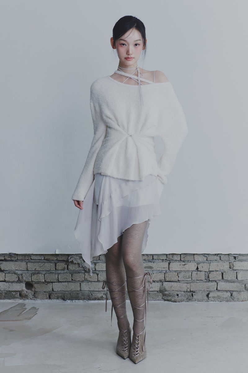 RUBY HOOK OVER KNIT ivory