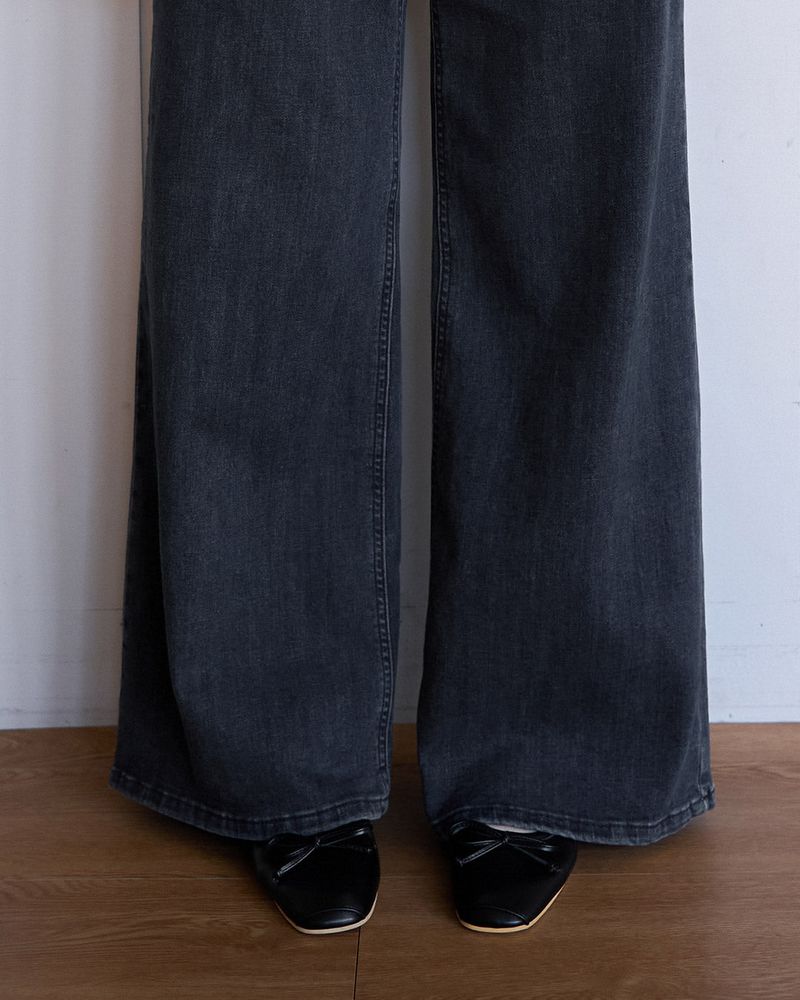 Barlon Flat Shoes