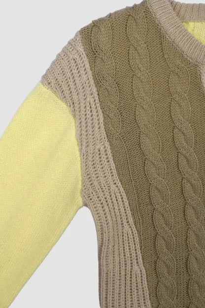 SWITCHING COLOR KNIT