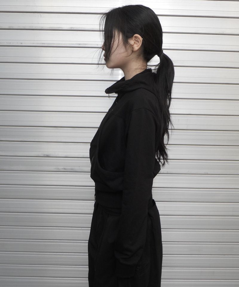 stud hood zip-up