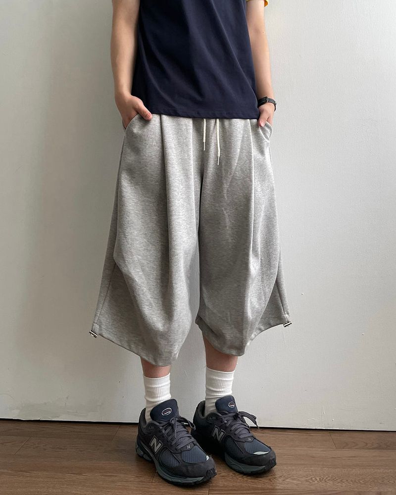 IDF（アイディーエフ）の「ドロップバミューダボンデッドスウェットパンツ（パンツ）」