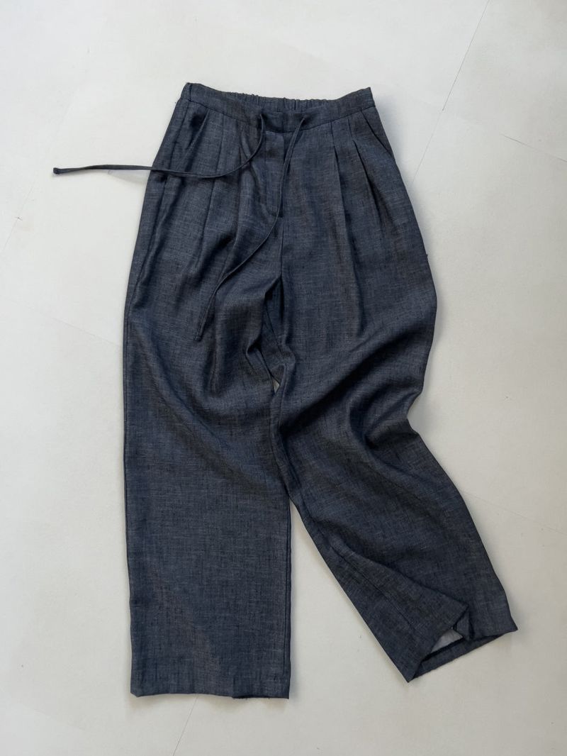 About Banding Wide Denim Pants