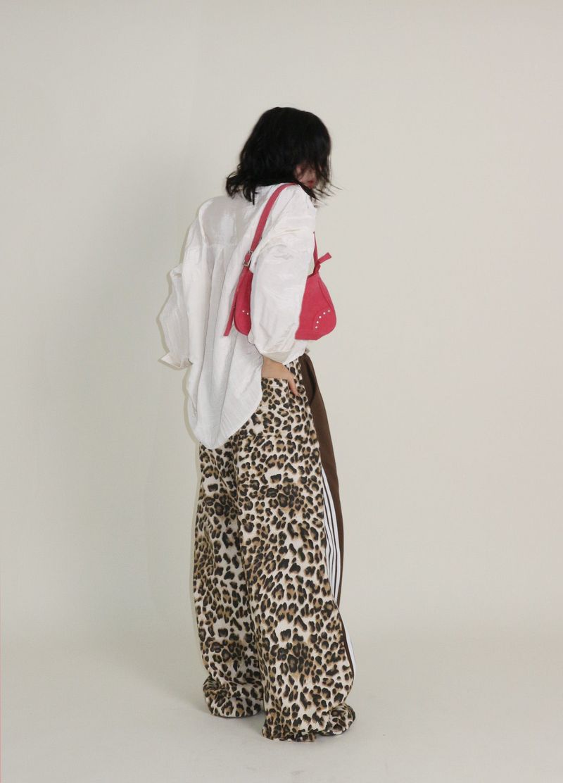Leopard leopard print diagonal coloring track jogger pants