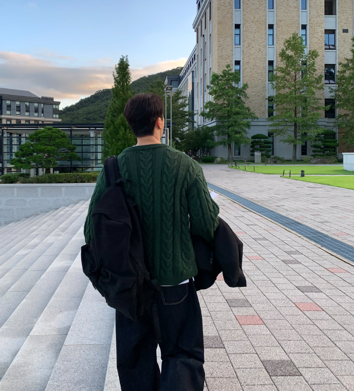 St. Daily Knock Round Knit
