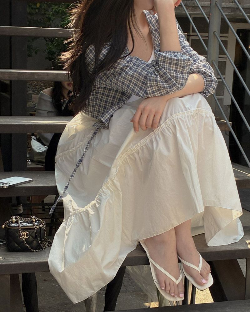 Pou Frill Long Skirt