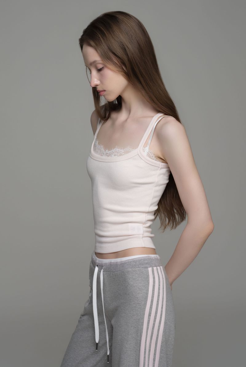 Basic fit layer sleeveless top, Pink