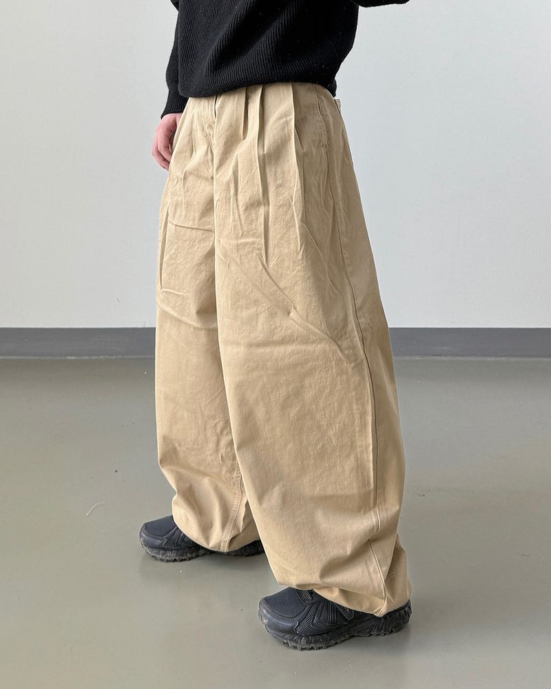 Raon Three Tuck Balloon Cotton Pants