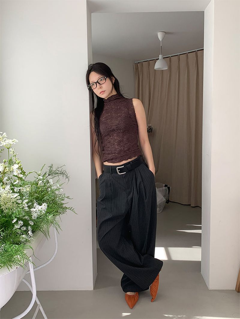 FLOWER LACE HALF-NECK SLEEVELESS (3C)