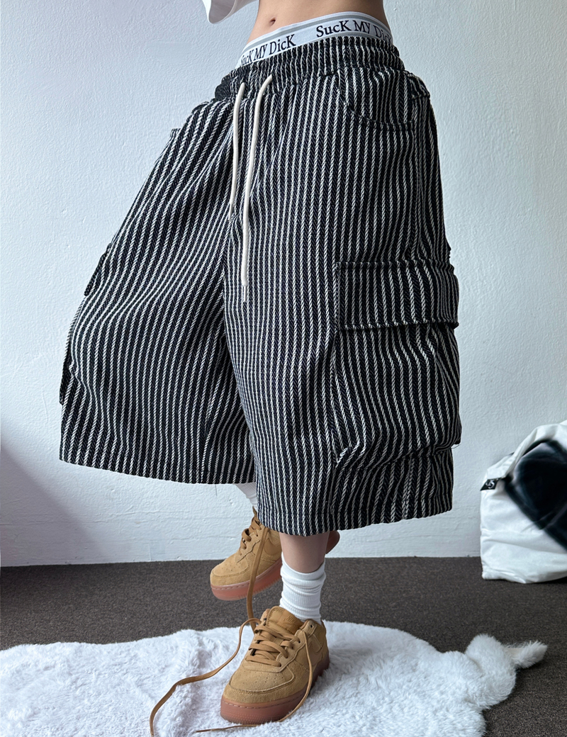 STRIPE CARGO BALLOON BERMUDA 💙🖤🤍2COLOR
