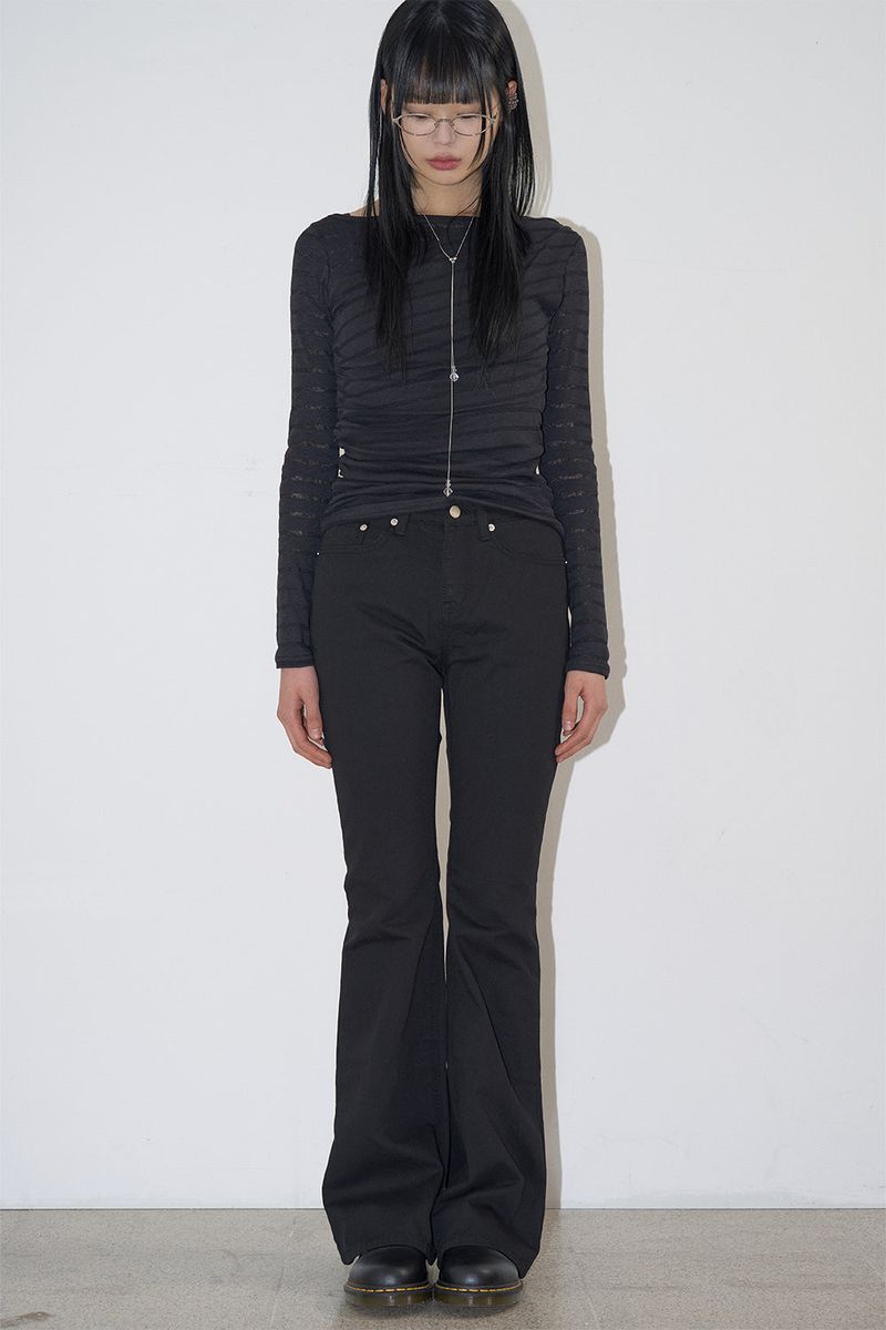 Raucohouse（ラウコハウス）の「Yunifi semi bootcut pants（Pants）」