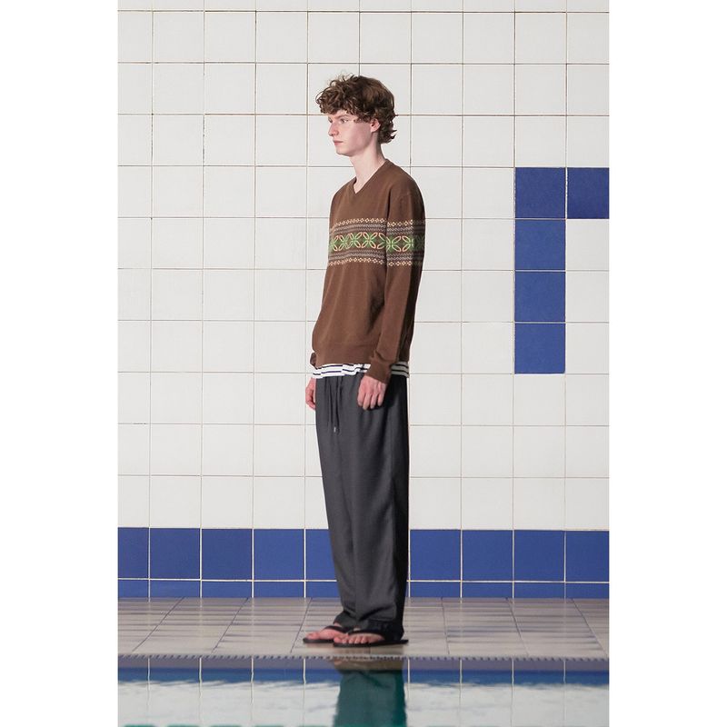 CLOVER ARGYLE V NECK KNIT / BROWN