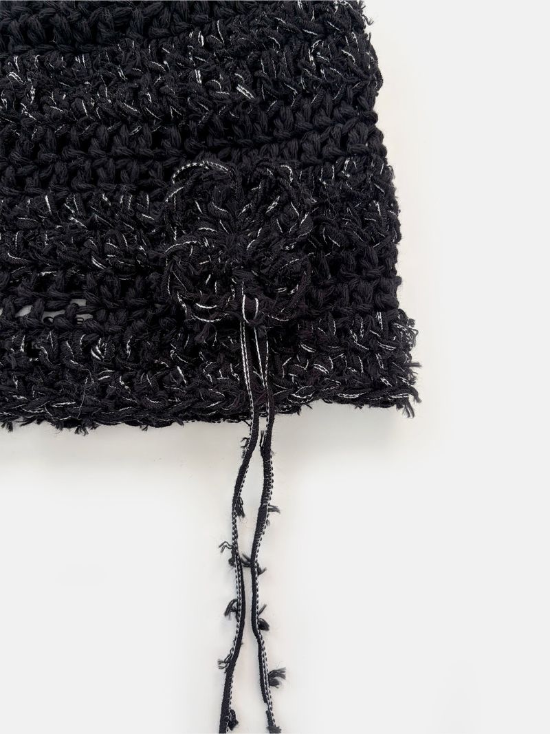 Fluffy Clover Beanie-Black
