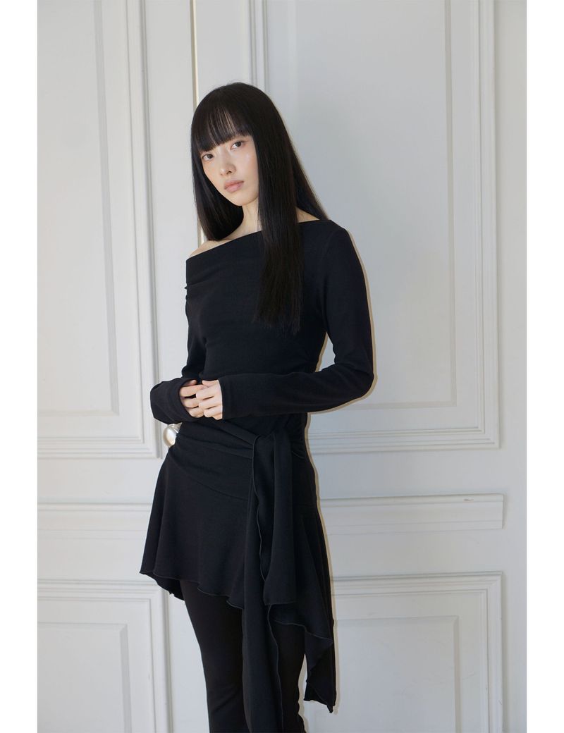 RUCHED BOAT LONG TEE(BLACK)