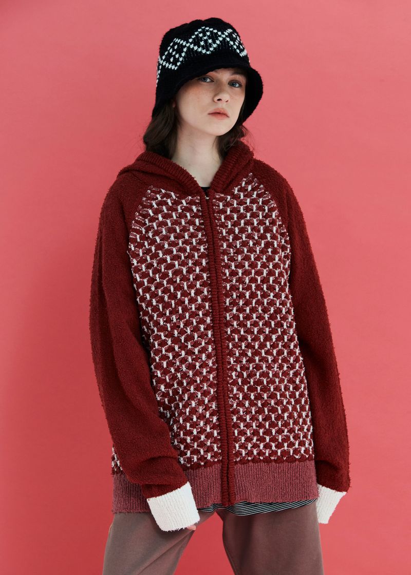 EMBOSSING CLOVER KNIT ZIP-UP HOODIE / RED