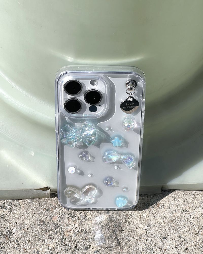 Clear soda pieces heart  (Resin case)